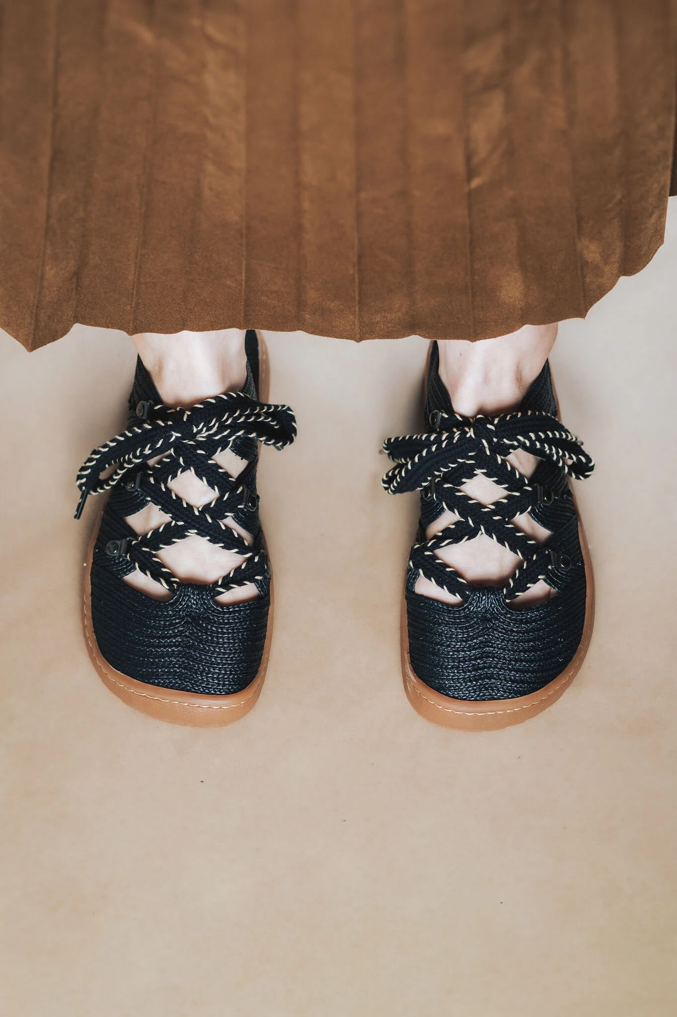 Босоногие сандалии Sambas the bambas Nox — чёрные, фото 9